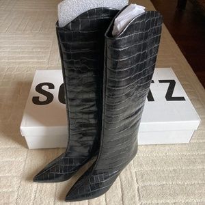 Schutz boots NEW size 7